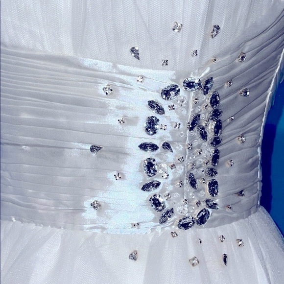 NEW May Queen  Ivory Embellished Convertible Cocktail Dress - Picture 5 of 9